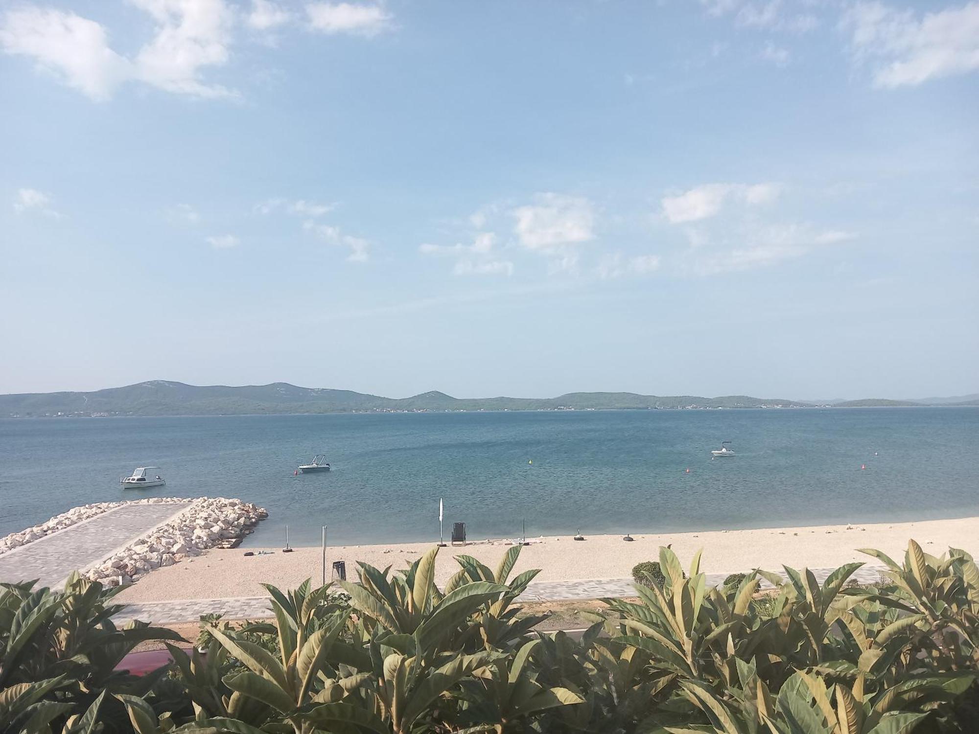Apartman Zora Sukošan Dış mekan fotoğraf